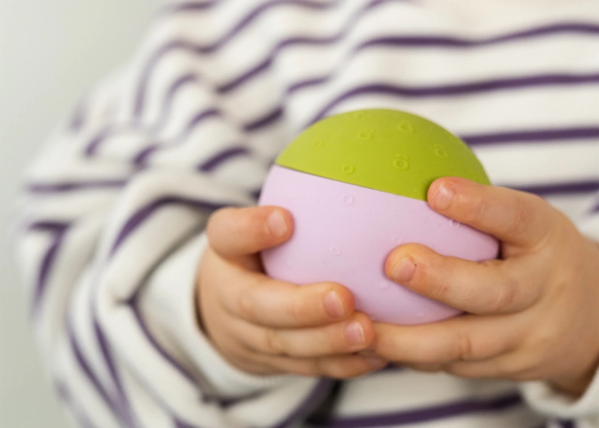 B is for Ball Bath Toy - Image 3